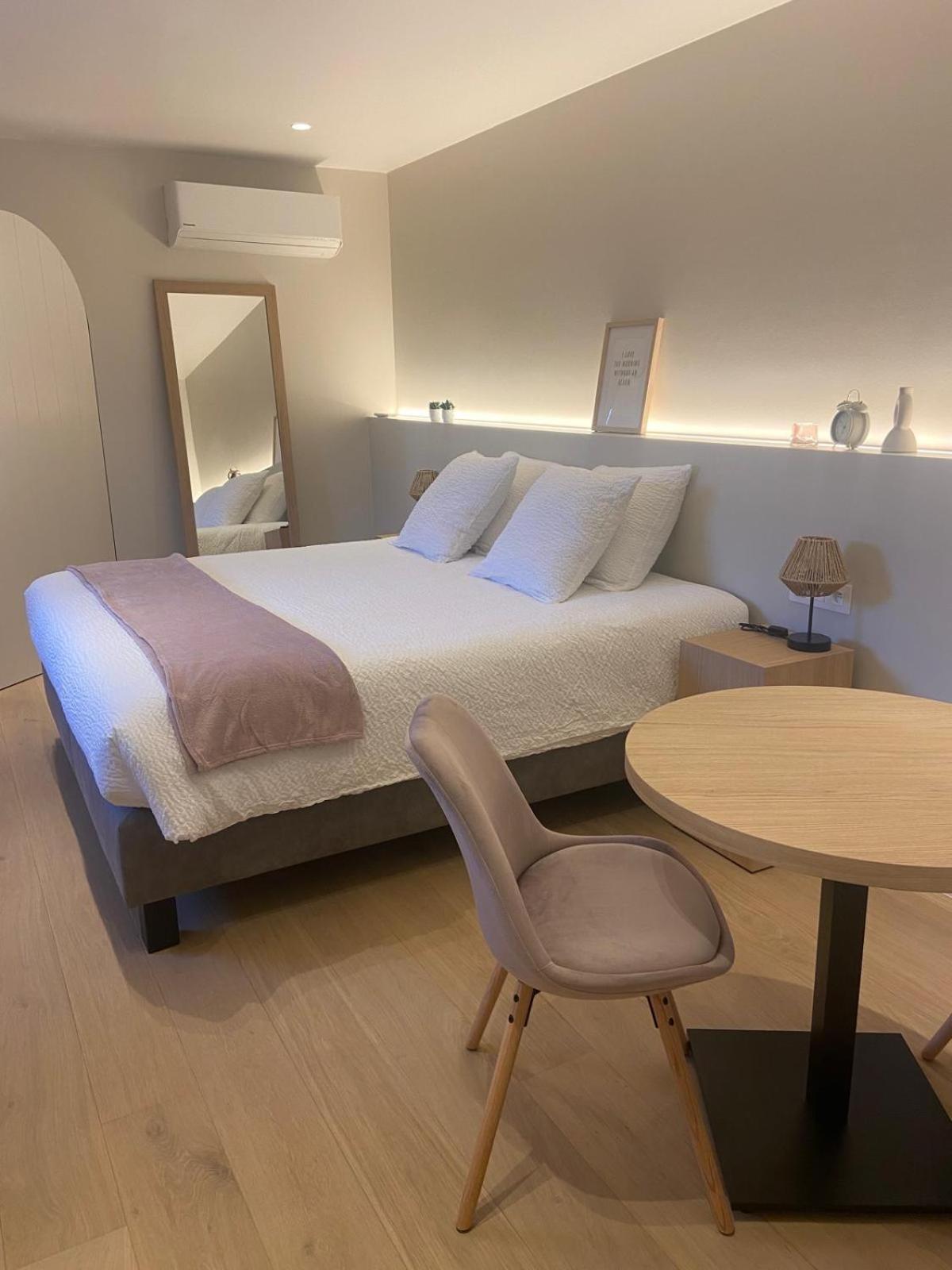 Bed and Breakfast Huyze Vinteling Ypern Exterior foto
