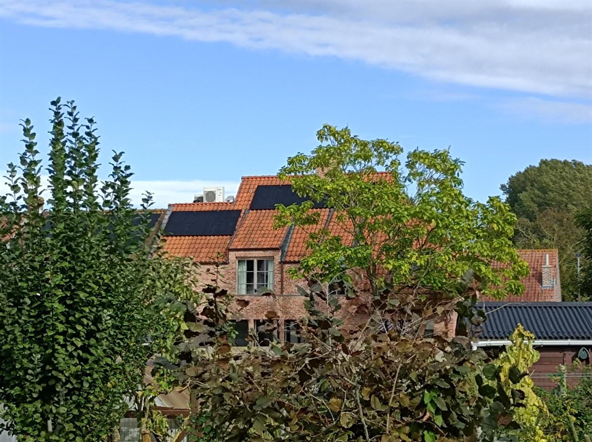 Bed and Breakfast Huyze Vinteling Ypern Exterior foto