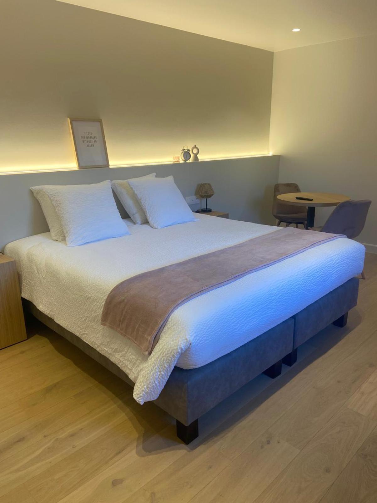 Bed and Breakfast Huyze Vinteling Ypern Exterior foto