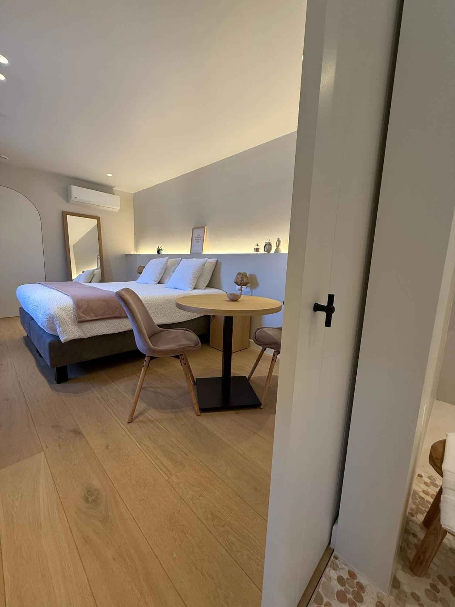 Bed and Breakfast Huyze Vinteling Ypern Exterior foto